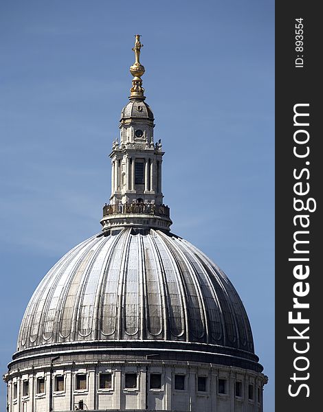 The dome of st pauls cathedral shot from the south bank london england uk europe taken in june 2006