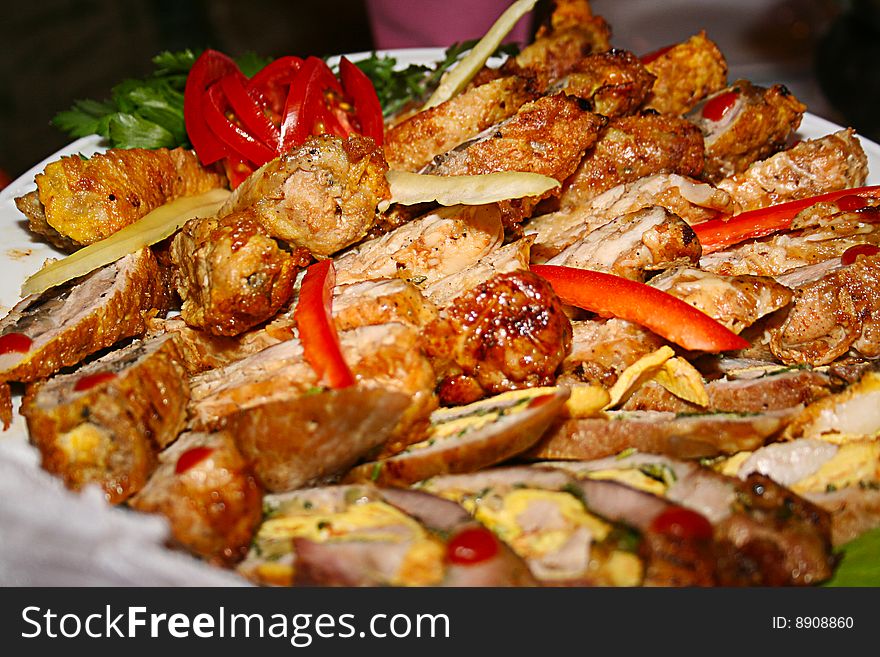 Roast meat with vegetables chicken