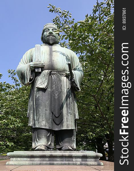 Bronze japanese samourai fighter statue. Bronze japanese samourai fighter statue