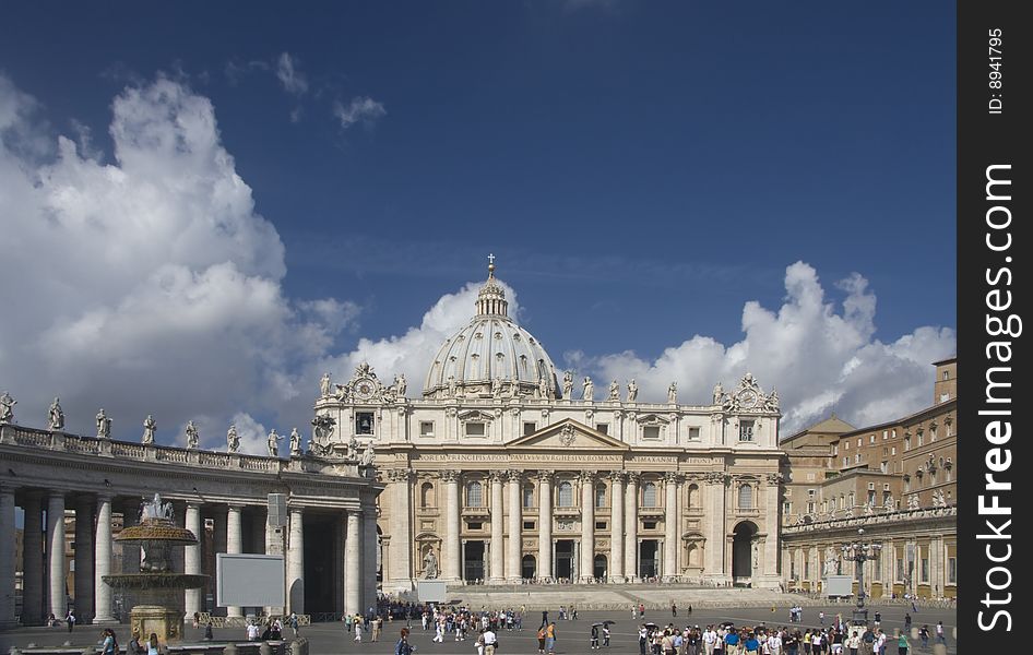 St. Peter S Basilica With  Fountain