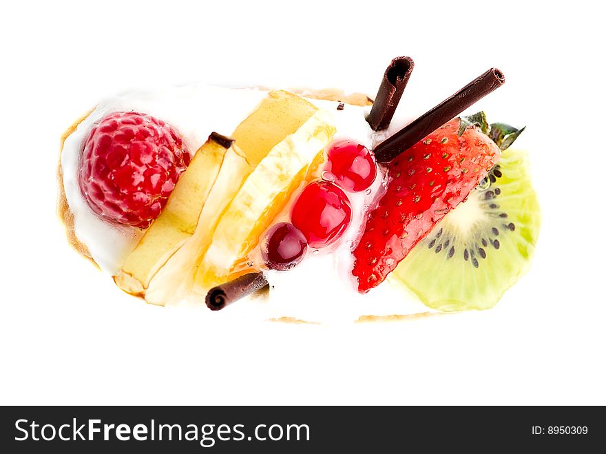 Cheesecake with various fruit topping