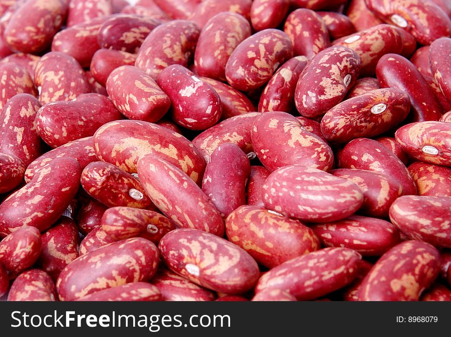 Red and big beans with light effects