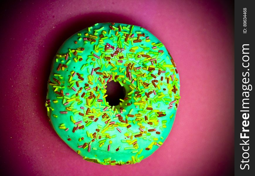 wonderful sprinkle doughnut