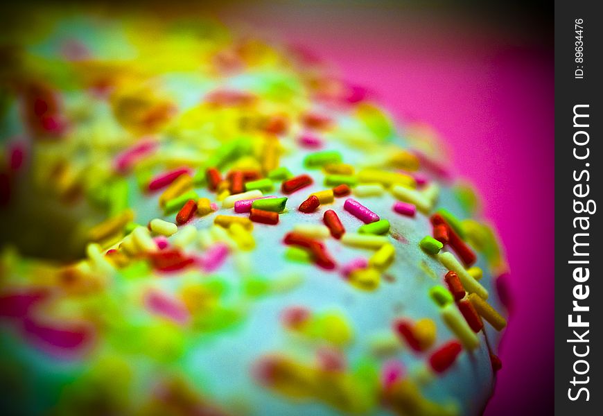 wonderful sprinkle doughnut