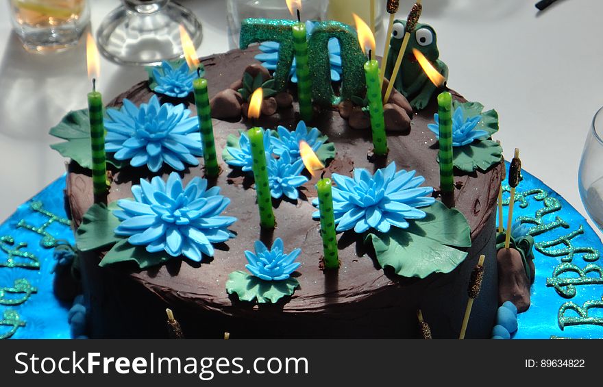 Green, Table, Cake Decorating, Azure