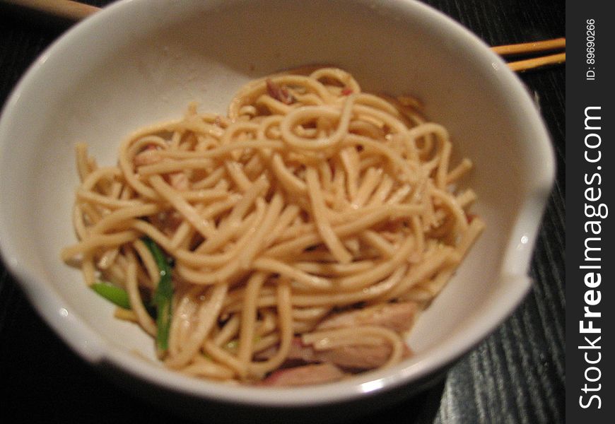 Barb&#x27;s cooking - Lo Mein w/BBQ Pork and Cauliflower w/bacon