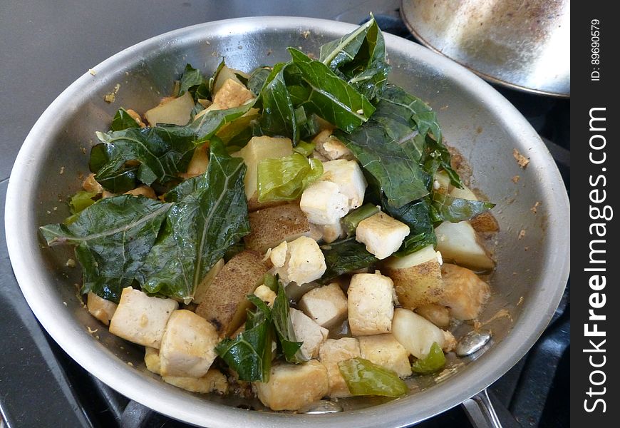 Food, Plant, Ingredient, Recipe, Leaf vegetable, Tableware