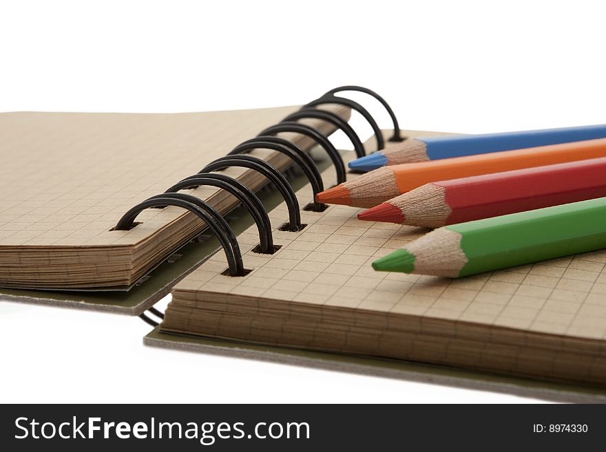 Memo pad with colored pencils, writes down of appointments and news
