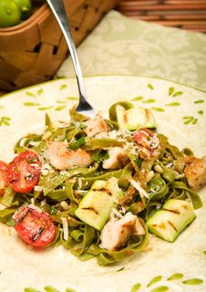 Spinach Fettucini With Chicken And Vegetables Royalty Free Stock Photo Spinach Fettucini With Chicken And Vegetables Royalty Free Stock Photo