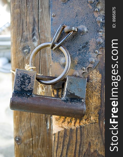 The old-fashioned lock in china,with wood door