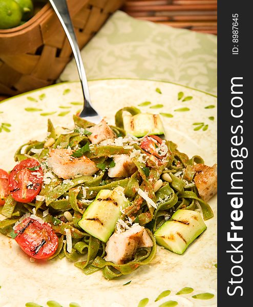 Spinach Fettucini with chicken and Vegetables