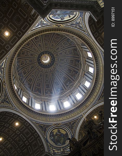 An image of Saint Peter cathedral's interior. An image of Saint Peter cathedral's interior