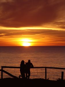Free Couple Enjoying Sunset Royalty Free Stock Images - 95139