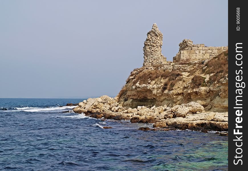 These are the rests of ancient settlements in Crimea. Chersonese.