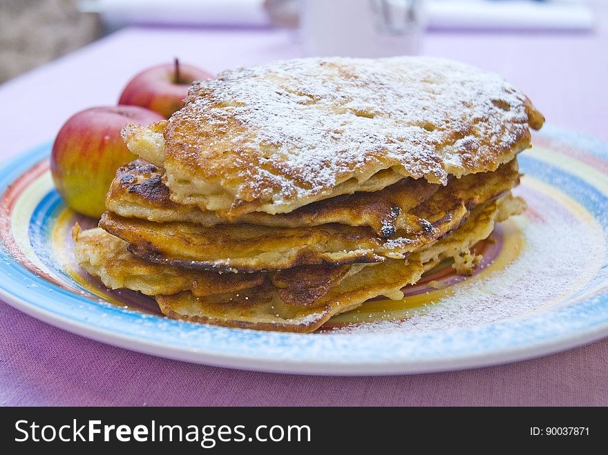 Pancakes And Apples
