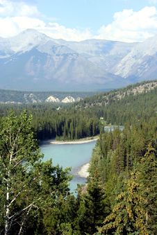 Bow River In Banff National Park, Alberta, Canada Royalty Free Stock Photography Bow River In Banff National Park, Alberta, Canada Royalty Free Stock Photography