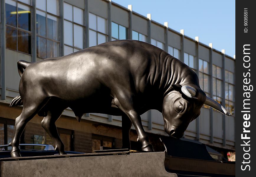 The Bull is back in Christchurch This bull sculpture was part of an art exhibition that was on last year. The sculpture captivated the people of Christchurch and it is now seen as a symbol of the cityâ€™s grit, determination and strength. The Christchurch Art Gallery Trust is now running a fund-raising campaign to buy the bull for Christchurch. I think this is a fabulous idea and look forward to the campaign being successful and the bull making its permanent home the Christchurch Art Gallery. The bull is by New Zealand artist Michael Parekowhai and is called Chapmanâ€™s Homer. The Bull is back in Christchurch This bull sculpture was part of an art exhibition that was on last year. The sculpture captivated the people of Christchurch and it is now seen as a symbol of the cityâ€™s grit, determination and strength. The Christchurch Art Gallery Trust is now running a fund-raising campaign to buy the bull for Christchurch. I think this is a fabulous idea and look forward to the campaign being successful and the bull making its permanent home the Christchurch Art Gallery. The bull is by New Zealand artist Michael Parekowhai and is called Chapmanâ€™s Homer.