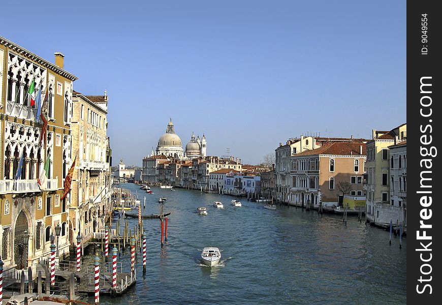 Grandee the channel Venice
