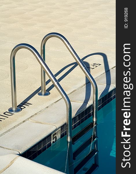 Metal pool steps