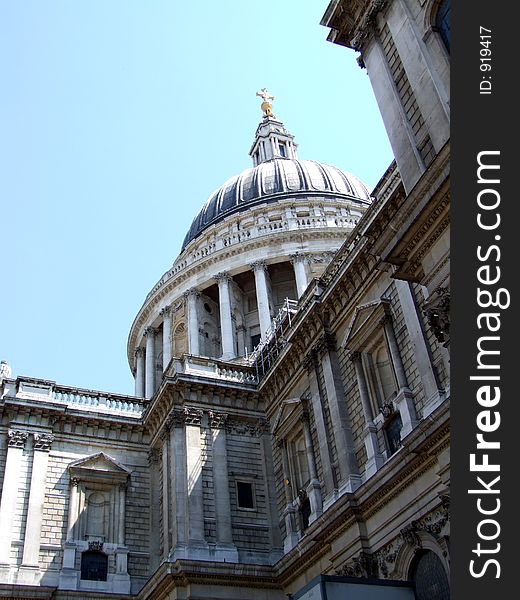 St Paul's Cathedral in central London. St Paul's Cathedral in central London.