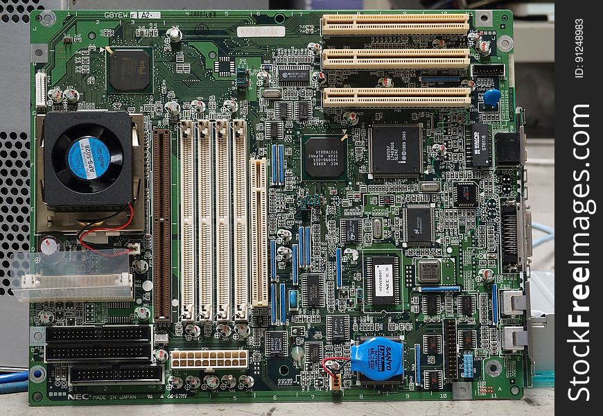 Green Motherboard