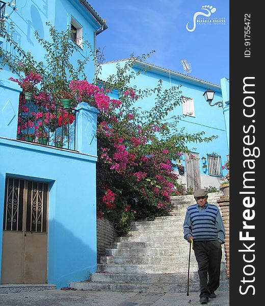 Check out the beautiful &quot;pueblo azul&quot; of Juzcar. A pretty blue village in the Genal Valley, filled with Smurfs and surround by chestnut forests! marbellaescapes.com/tours/private-ronda-tour/. Check out the beautiful &quot;pueblo azul&quot; of Juzcar. A pretty blue village in the Genal Valley, filled with Smurfs and surround by chestnut forests! marbellaescapes.com/tours/private-ronda-tour/