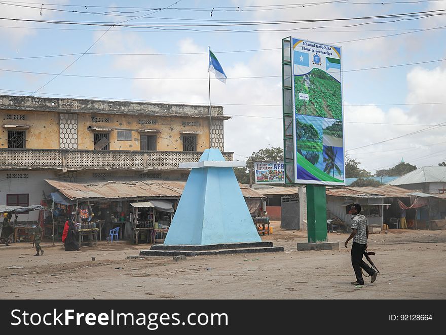 2013_10_20_AMISOM_KDF_Kismayo_Town_006