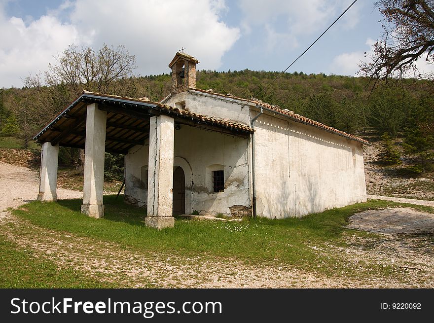 Photo of country church near the Lake of Fiastra