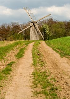 Old Windmill Royalty Free Stock Images Old Windmill Royalty Free Stock Images