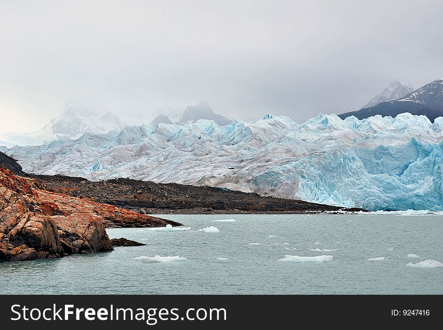 View of the glacier perito moreno in patagonia, Argentina