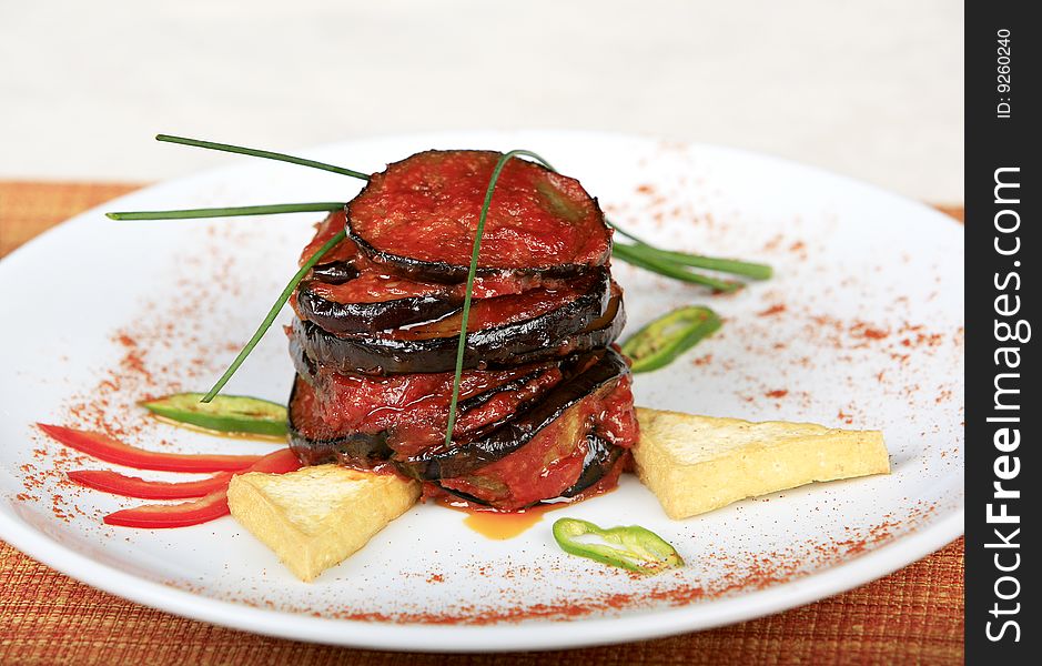 Eggplant fried to Voke and Tofu marinated with chile sauce