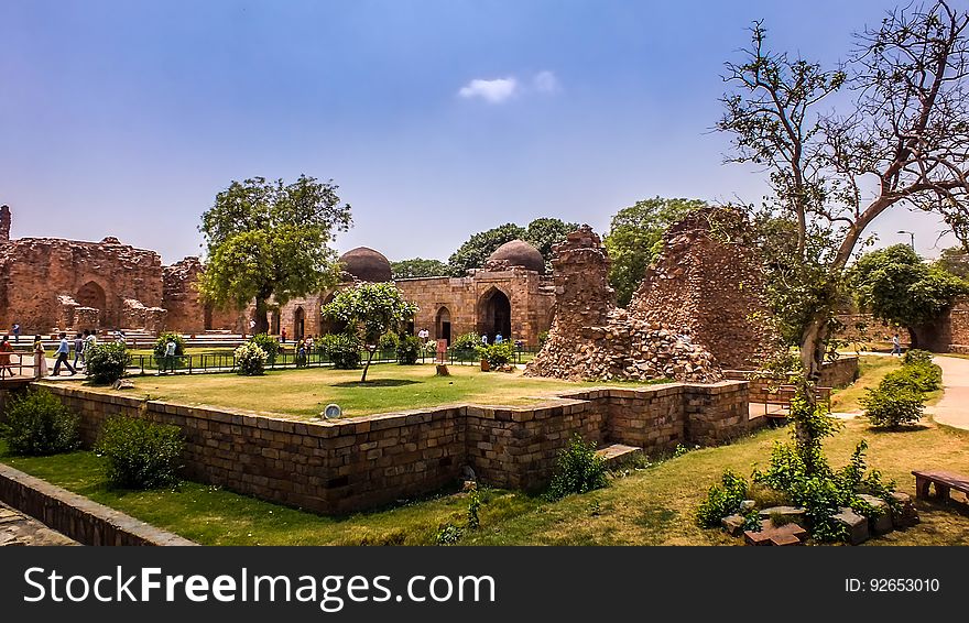 Qutub Minar, New Delhi, India