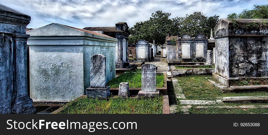 Lafayette Cemetery, New Orleans, LA. Lafayette Cemetery, New Orleans, LA
