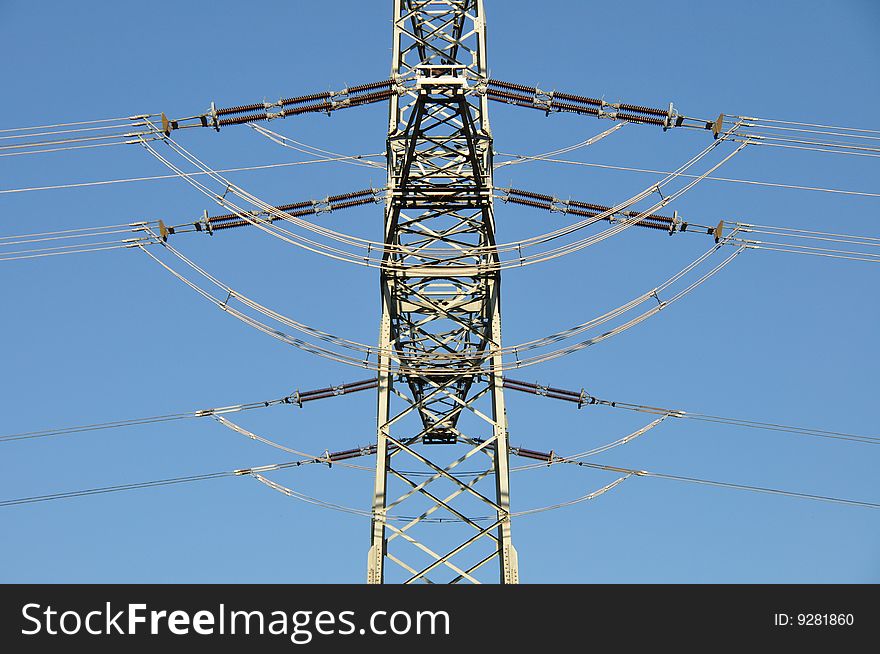 Excerpt high voltage power line