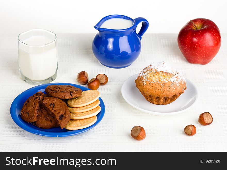 Healthy breakfast - milk and pastry