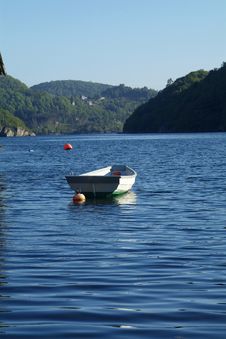 Dinghy And Old Boathouse Royalty Free Stock Images Dinghy And Old Boathouse Royalty Free Stock Images
