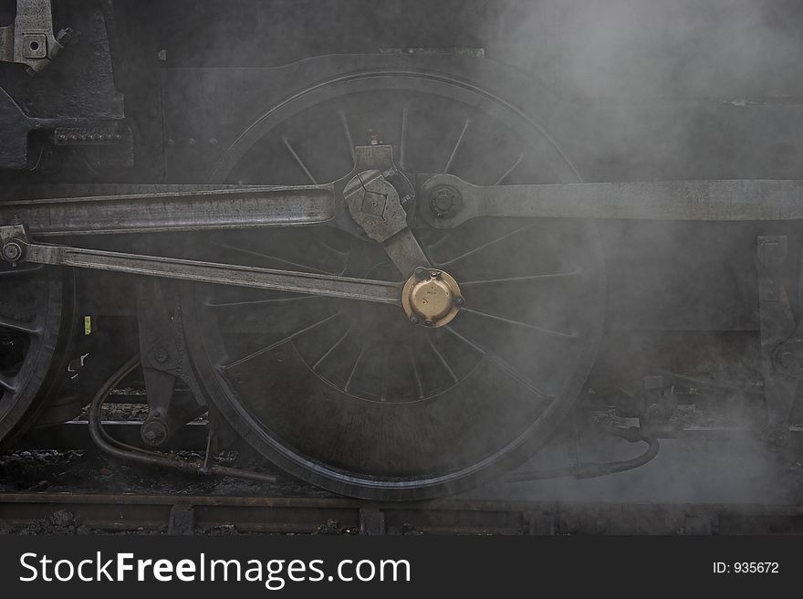 Steam engine wheels and drive gear in profile (partial)