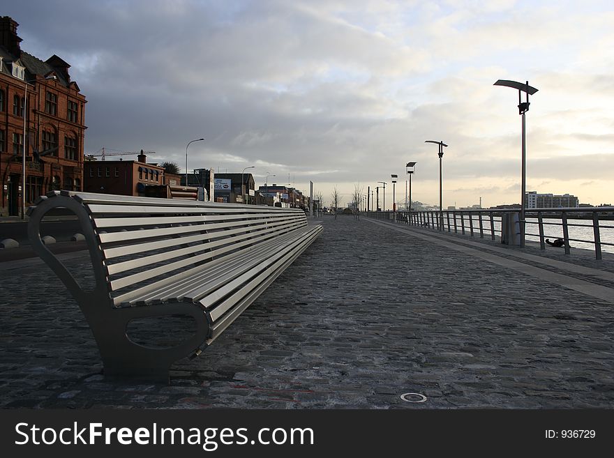 Very long bench in Dublin (Custom-house quay)