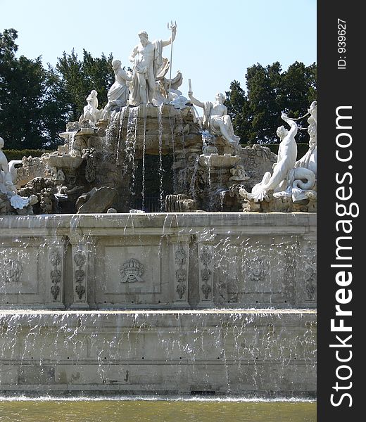 Fountain at schoenbrunn castle in vienna