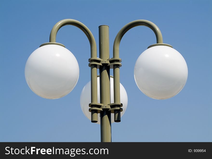 Street lamp with three bulbs