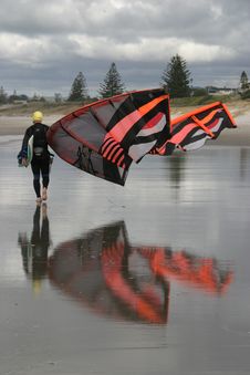 Kite Surfer On Beach Royalty Free Stock Photography