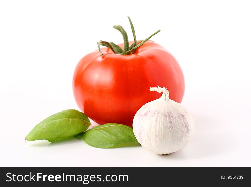 Tomato, Garlic And Basil