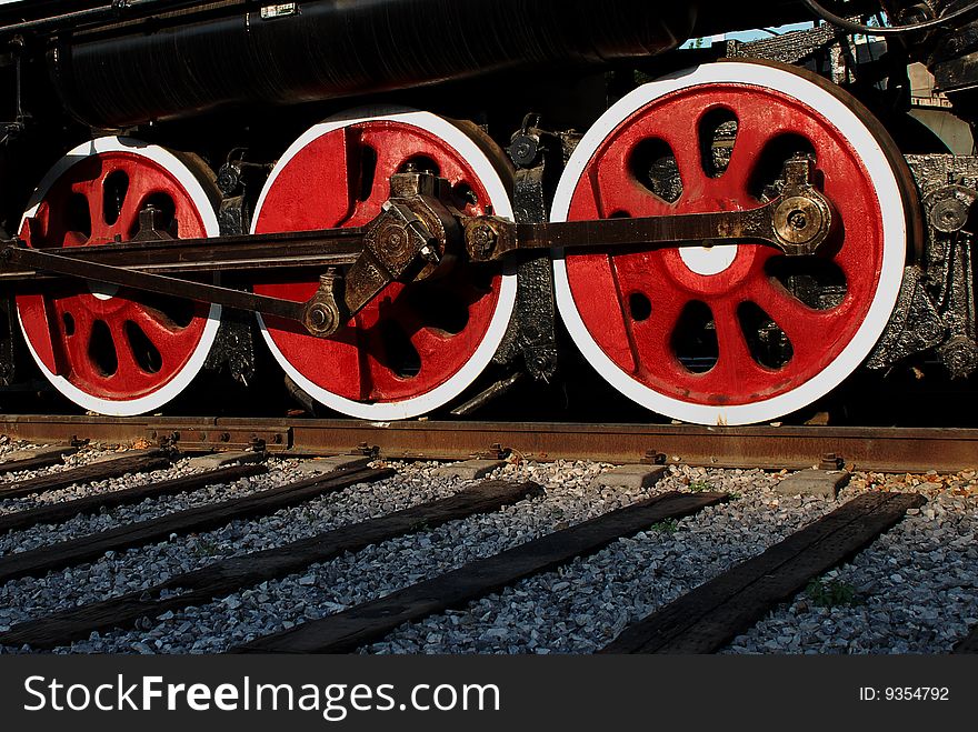 Locomotive's wheels