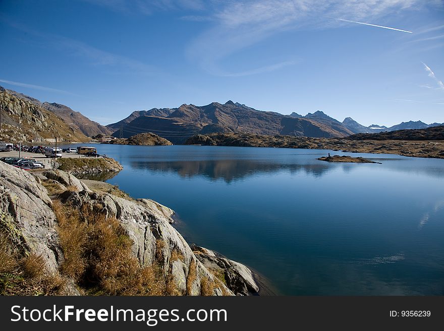 Lake Toten on the Grimsel summit.