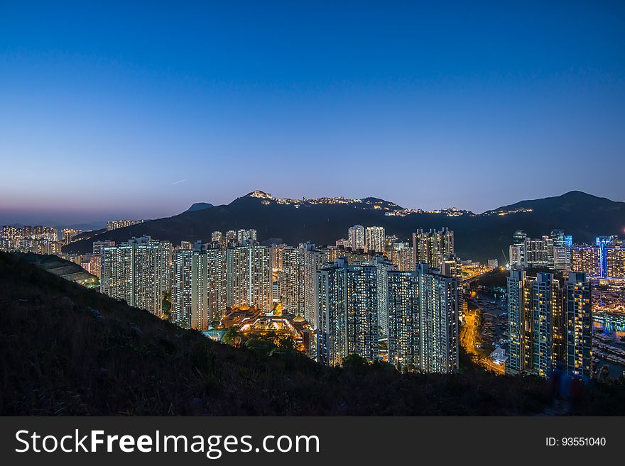 Aberdeen Typhoon Shelters view at Yuk Kwai Shan &#x28;mount Johnston&#x29; in sunset time
