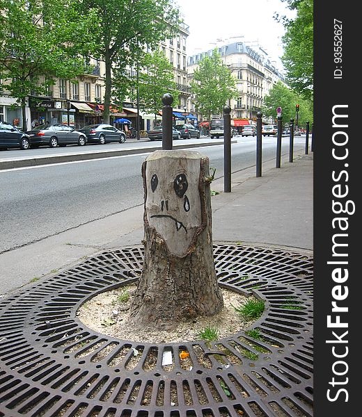 Sad Vampire Tree Stump