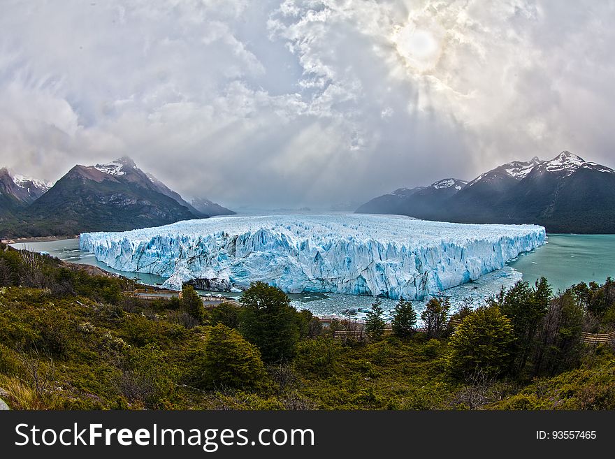 The Perito Moreno glacier on a cloudy day.