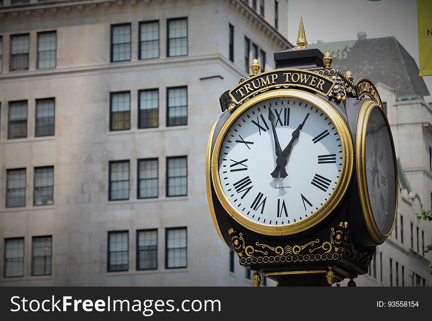 The clock in front of the Trump Tower Trump Tower on the Fifth Avenue in Midtown Manhattan, New York City. The clock in front of the Trump Tower Trump Tower on the Fifth Avenue in Midtown Manhattan, New York City.