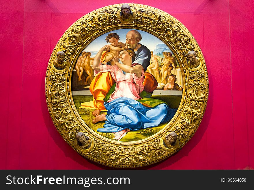 This is the only complete painting by Michelangelo that survived and depicts the Holy Family in a round shaped frame with carved protruding heads of Doni and St. This is the only complete painting by Michelangelo that survived and depicts the Holy Family in a round shaped frame with carved protruding heads of Doni and St