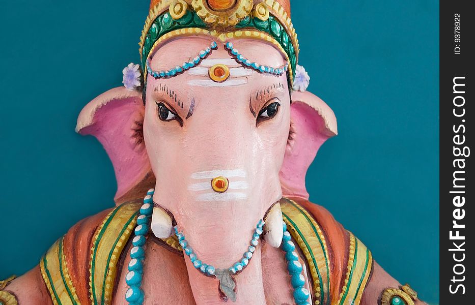 An image of a sculpture of the Hindu God Ganesh